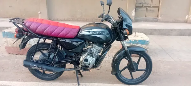 Bajaj Boxer 2017 Black - 1