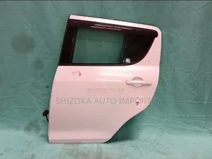 Suzuki Swift LH Door Assembly (2010)