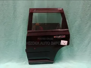 Nissan X-Trail NT31 (2009) Left Door Assembly