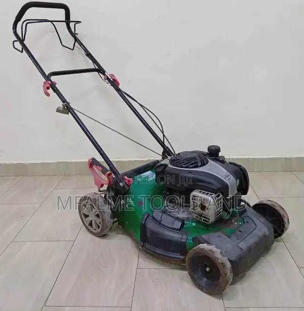 Ex-UK Qualcast Petrol Lawnmower - 1