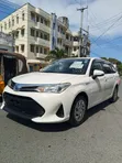 Toyota Corolla Fielder 2019 Hybrid White - 2