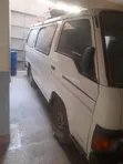 Nissan Caravan (Urvan) 2002 - 4