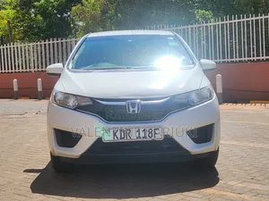 Honda Fit 2017 Rangi ya L Pearl