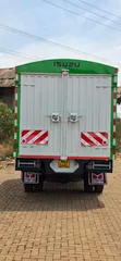 Truk Isuzu NPR 2020 - 1