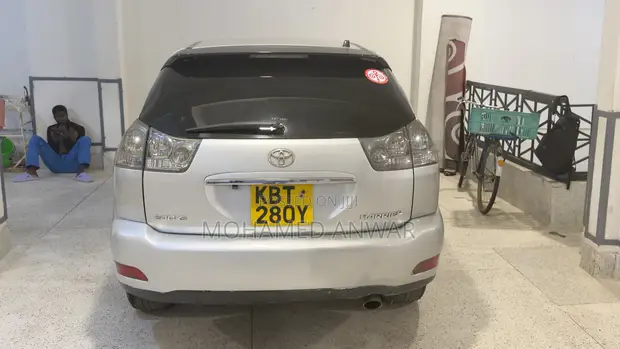 Toyota Harrier 240G Premium L Package 2005 - 1