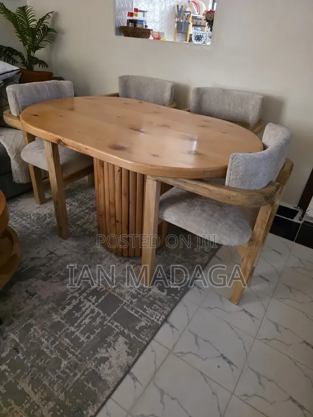 Modern Oval Hardwood 4-Seater Dining Set (1 Month Old) - 1