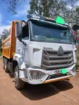 Howo Sinotruck Tipper 371hp 2025 Nyeupe - 3