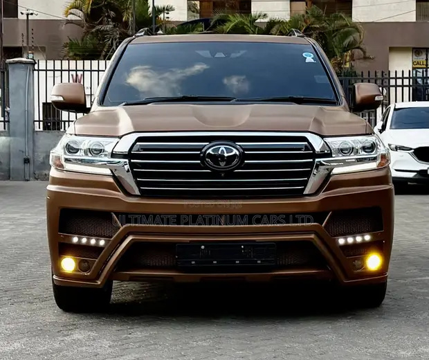 Toyota Land Cruiser 4.6 V8 ZX 2019 Dhahabu - 1