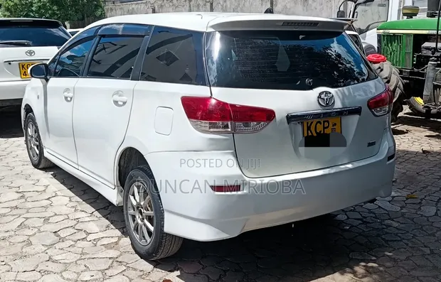 Toyota Wish 2011 - White - 1