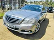 Mercedes-Benz E250 2010 Bluu - 2