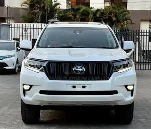 Toyota Land Cruiser Prado 2.7 TXL 2019 Pearl