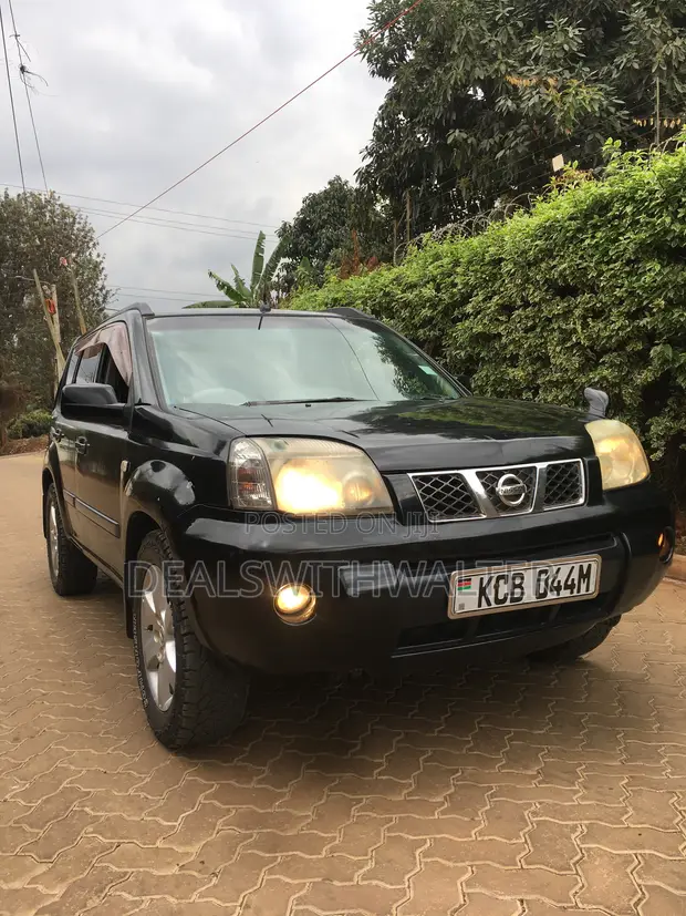 Nissan X-Trail 2.0 2007 Nyeusi - 1