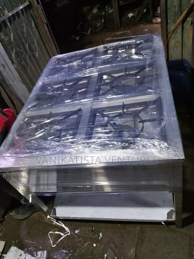 6-in-1 Commercial Gas Cooker for Hotels - 1