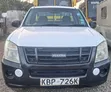 Isuzu D-MAX 2010 White - 2