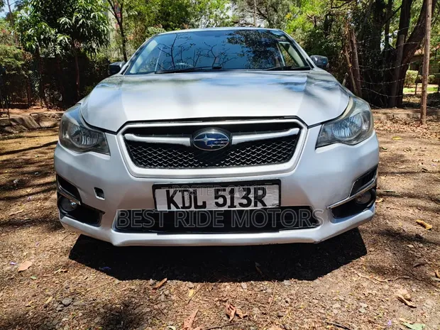 Subaru Impreza G4 2014 Nyeupe - 1