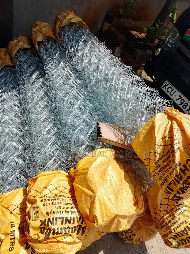 Chain Link Fence Mesh - 7ft Height, 14 Gauge - 1