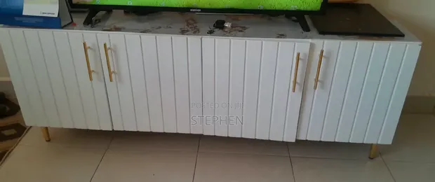 Kisimamizi cha TV cha Kifahari chenye Droo na LED - 1