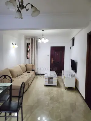 Ghorofa ya Chumba 1 chenye Samani na Chumba cha Mafunzo Kilimani