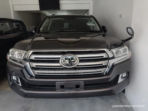 Toyota Land Cruiser 4.6 V8 ZX 2019 Black - 1