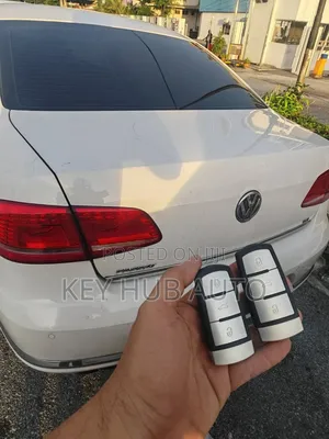 Fremu za Gari za VW Passat Zinapatikana
