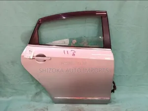 Mlango wa Kulia wa Nissan Bluebird Sylphy KG11 2009