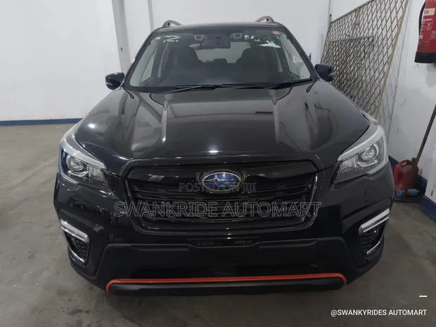 Subaru Forester 2019 Black - 1