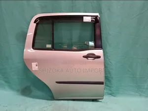 Toyota Raum NCZ25 2005 Right Door Assembly - Used