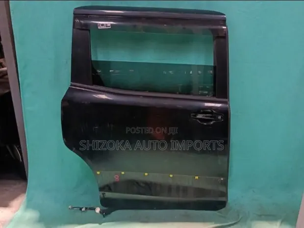 Toyota Noah ZRR80W 2014 Mlango wa Kulia Assy - 1