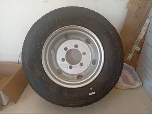 Isuzu Tyre + Rim Size 19.5