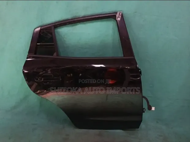 Subaru Impreza GT7 RH Door Assembly (2017) - 1