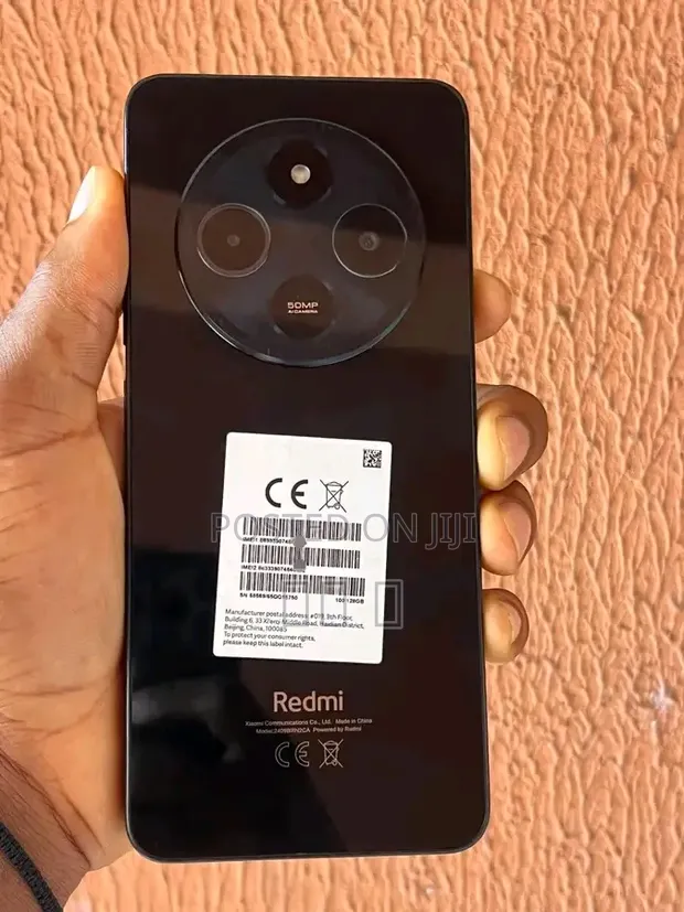 Xiaomi Redmi 14C 256GB Nyeusi - 1