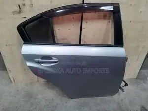 Subaru Impreza GJ7 Mlango wa Mbele Kulia (2012)