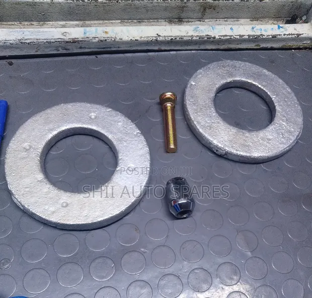 Spacers Mpya kwa Toyota Starlet - 1