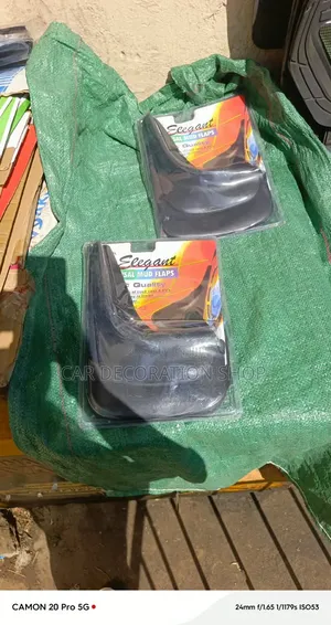 Mudflaps za Universal kwa Sedans & SUVs