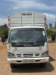 Isuzu NPR Mitaa 2020 Nyeupe - 1