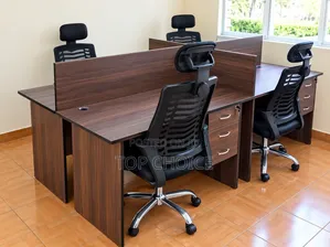 Meza ya Kazi ya Watu 4 na Viti vya Ergonomic