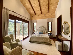 Luxury 4-Bedroom En-suite Townhouse in Runda
