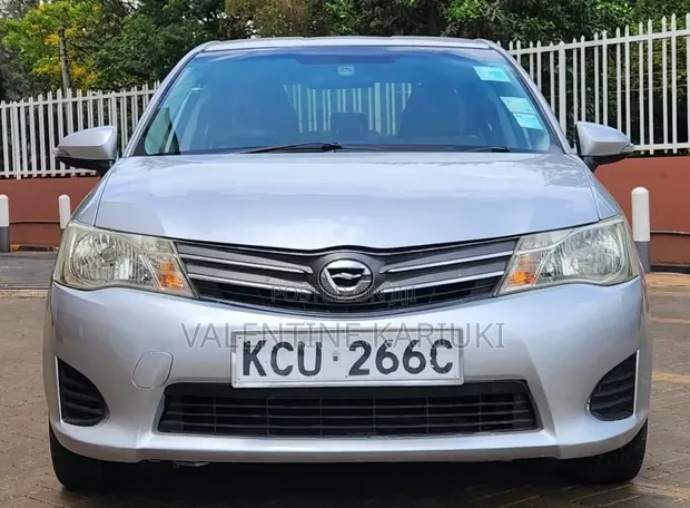 Toyota Axio 1.5 X 2WD 2012 Silver - 1