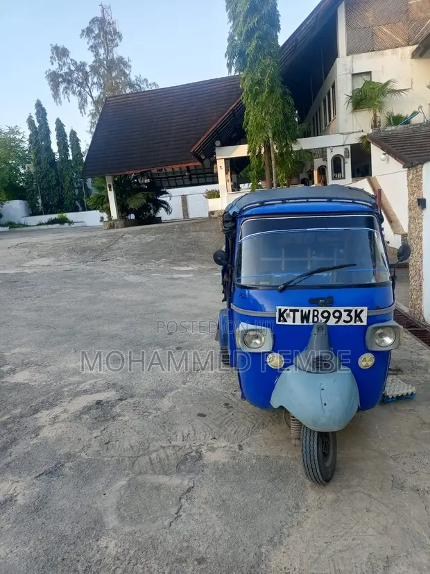Piaggio Tuk Tuk 2016 Bluu - 1