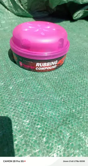 Car Paint Restoration & Scratch Remover Rubbing Compound
