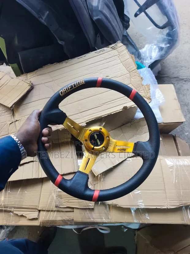 Momo Deep Dish Sports Steering Wheel (Drifting Edition) - 1