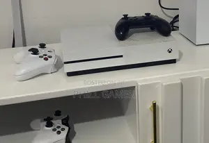 Used Xbox One S 1TB Console