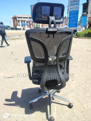 Boss Office Chair - Executive High Back