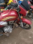 TVS HLX Plus ES 2025 Nyekundu - 5