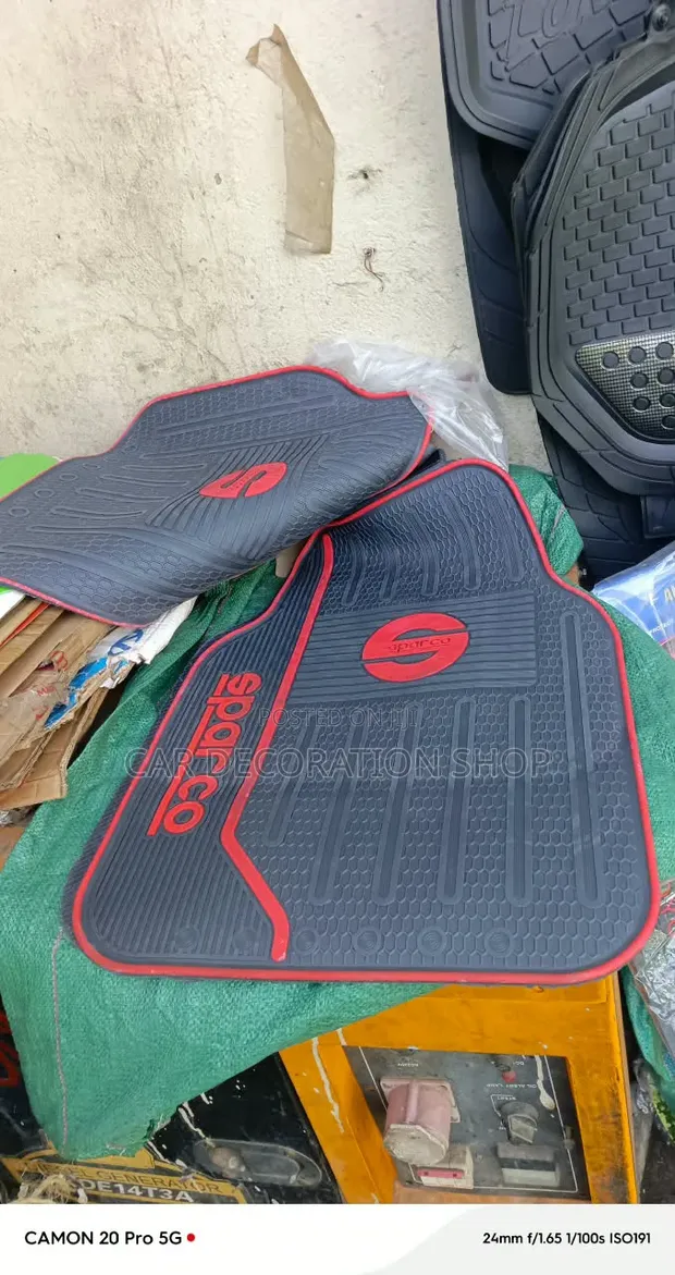 Sparco Floor Mats za Rubber zisizoingiza Maji (5pcs) - 1