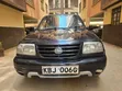 Suzuki Escudo 2002 Nyeusi - 1