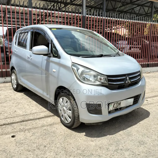 2016 Mitsubishi EK Wagon 660 FWD Silver - 1