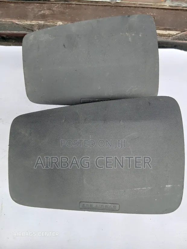 Toyota IST Airbag ya Dashboard (Iliyotumika) - 1