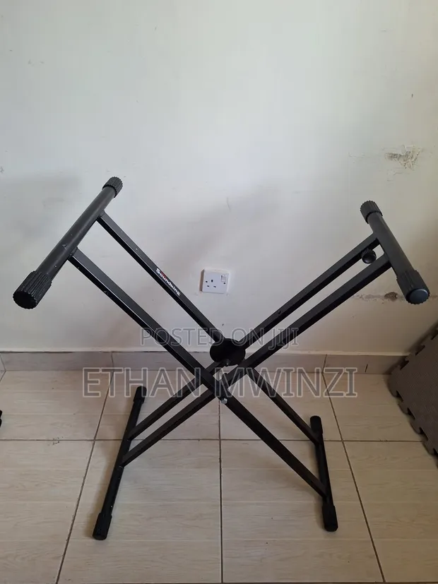 Yamaha Keyboard Stand - Refurbished - 1