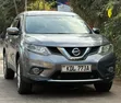 Nissan X-Trail 2015 Gray 7-Seater - 2